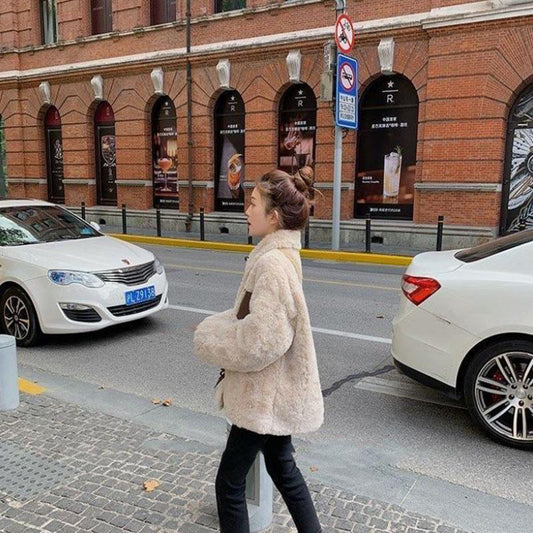 Autumn and Winter Women's Lapel Coat Fleece Fur Coat Thickened Warm Faux Fur Coat Large Size Coat