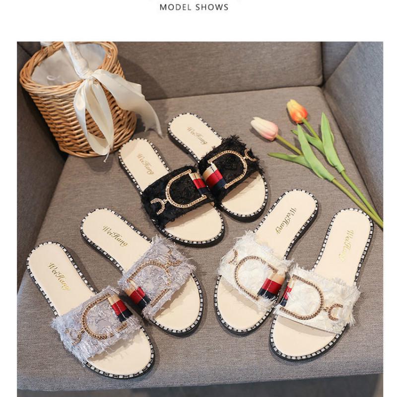 Summer sandals and slippers female Xia Ms. flat bottom hairy slippers wear fashion word drag female