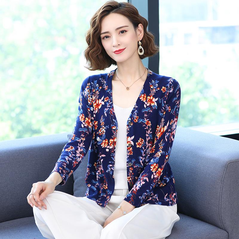 Long-sleeved Short Cardigan Women's 3D Flower Print Sweater Coat Large Size Wool Coat Knitwear