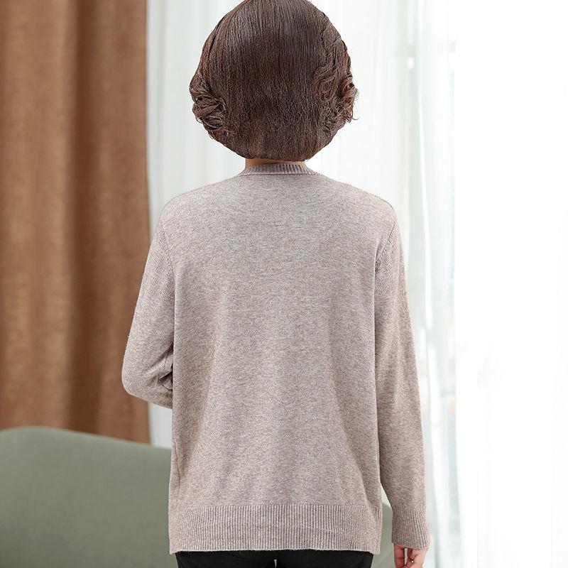 Spring and Autumn Short Knitted Tops Pure Color Casual Tops Simple Middle-aged Ladies Jackets