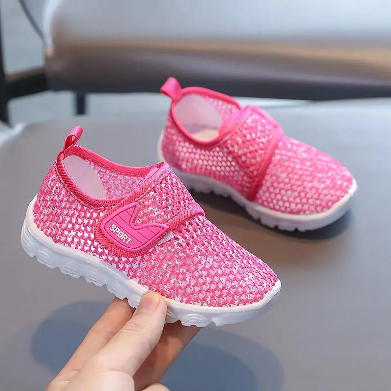 Children's Summer Hollow Out Mesh Shoes Boys and Girls Non Slip Soft Sole Casual Light Sports Flat Shoes