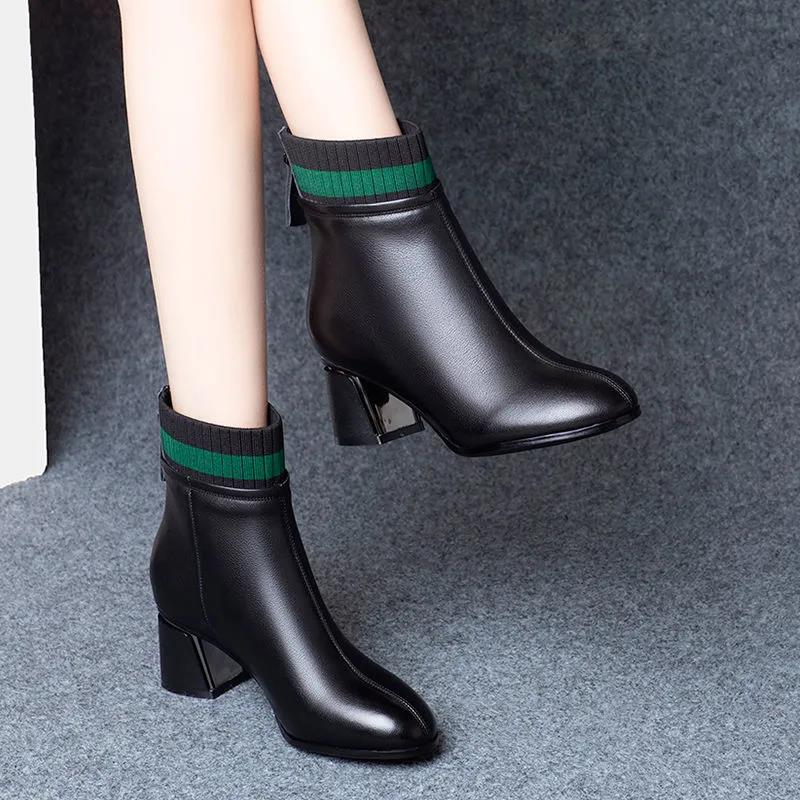 Women's Winter Plush Velvet Warm Soft Leather Thick Heel Short Boots Short Mid-heel British Style Martin Boots