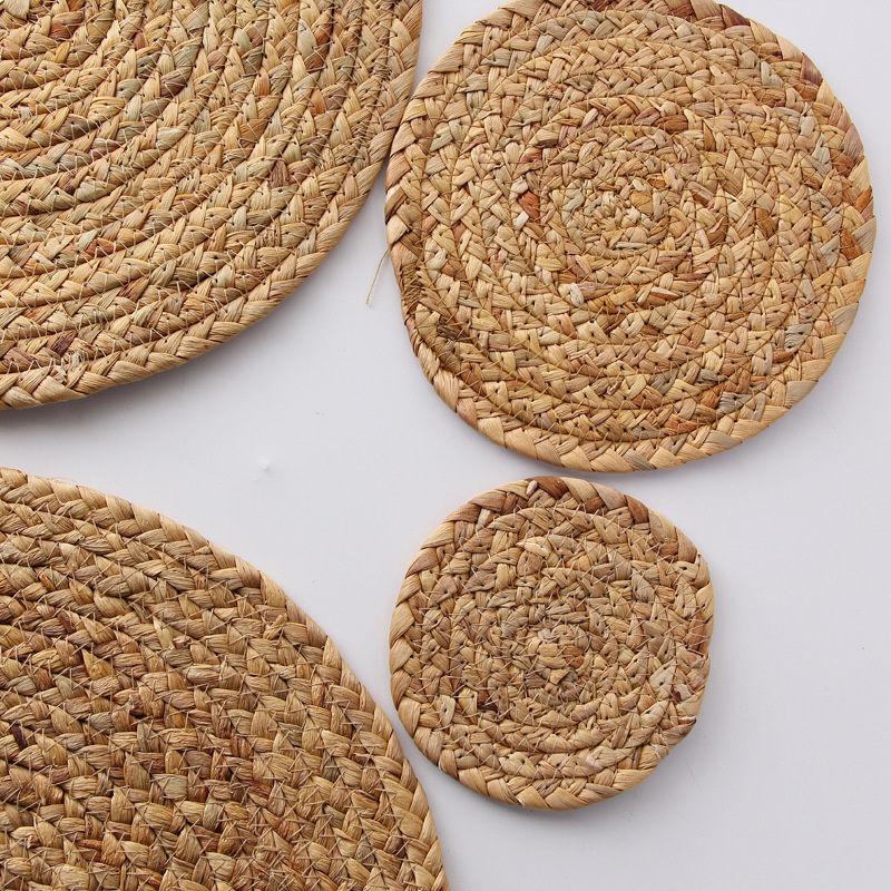 Hand-made Gourd Grass Woven Heat Insulation and Anti Scalding Dining Mat Household Dining Table Mat