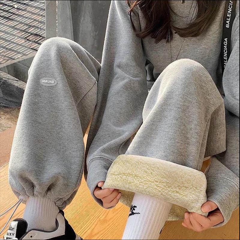 Lamb Velvet Trousers Plus Velvet Thick Sports Pants Women's Winter Loose Warm Trousers with Wide Leg Pants and Outer Cotton Trousers