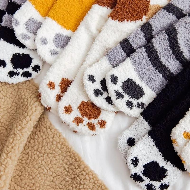 3 Pairs Cute Cat Paw Printing Plush Socks No Shedding Ladies Winter Coral Fleece Thickened Warm Floor Socks Plus Velvet Sleep Stocking
