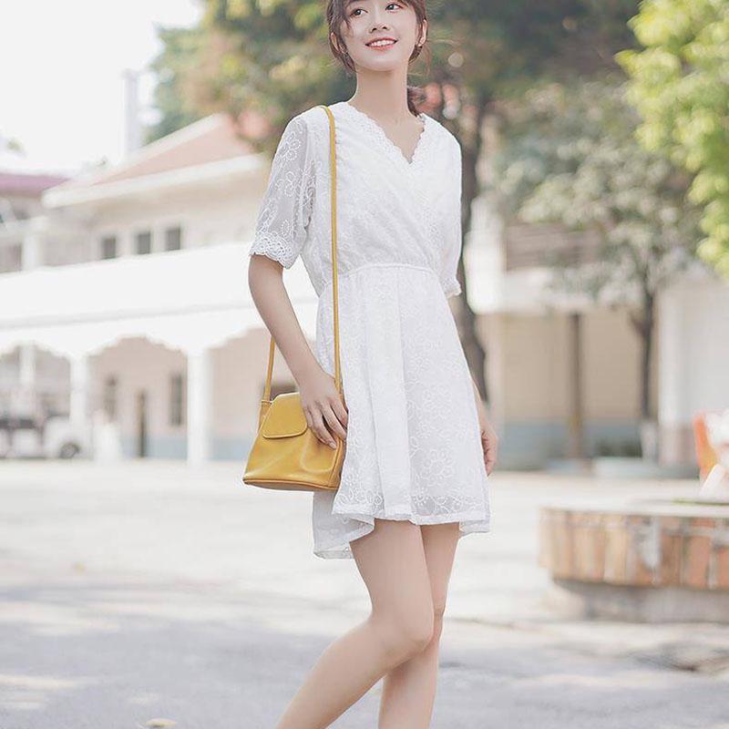 Summer V-neck Elastic Waist Lace Dress Half Sleeve Above Knee Loose Beach Party Dress