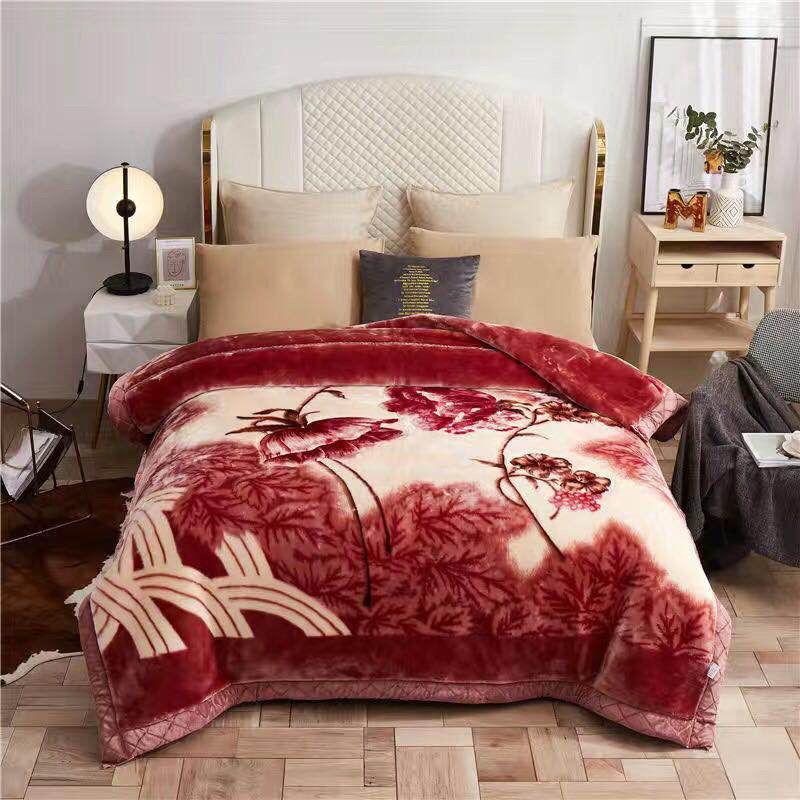 High-quality Coral Fleece Blanket Warm Blanket Super Warm and Soft Double-sided Plus Fleece Warm and Breathable Bed Sheet Napping Blanket