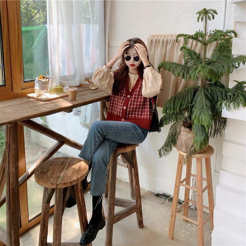 Retro Pattern Knit Sweater V-neck All-match Vest Vest Top Loose Loose Outer Wear Cardigan Sweater Jacket Sweet and Cute