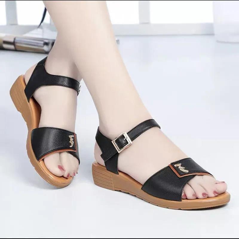 Leather Sandals Women's Summer Flat Low-heeled Soft-soled Non-slip Middle-aged and Elderly Young Ladies Sandals
