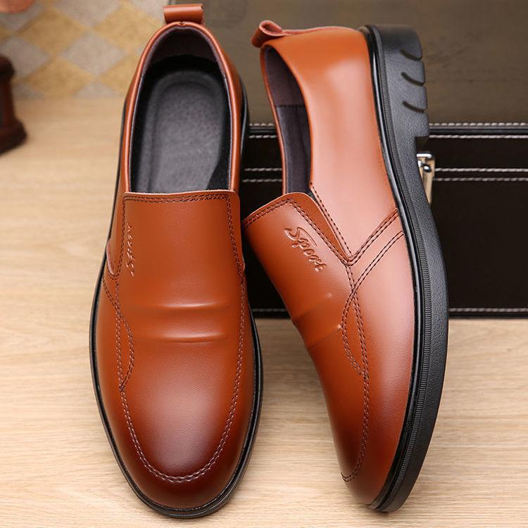 Men's Breathable Casual Leather Shoes British Business Wedding Moccasins Trend All Match Soft Sole Wear-resistant Driving Shoes