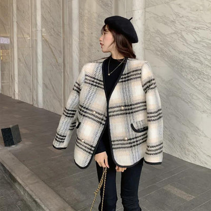 Temperament Xiaoxiang Style Coat Women's Mid-length V-neck Plaid Top Women's All-match Long-sleeved Casual Coat