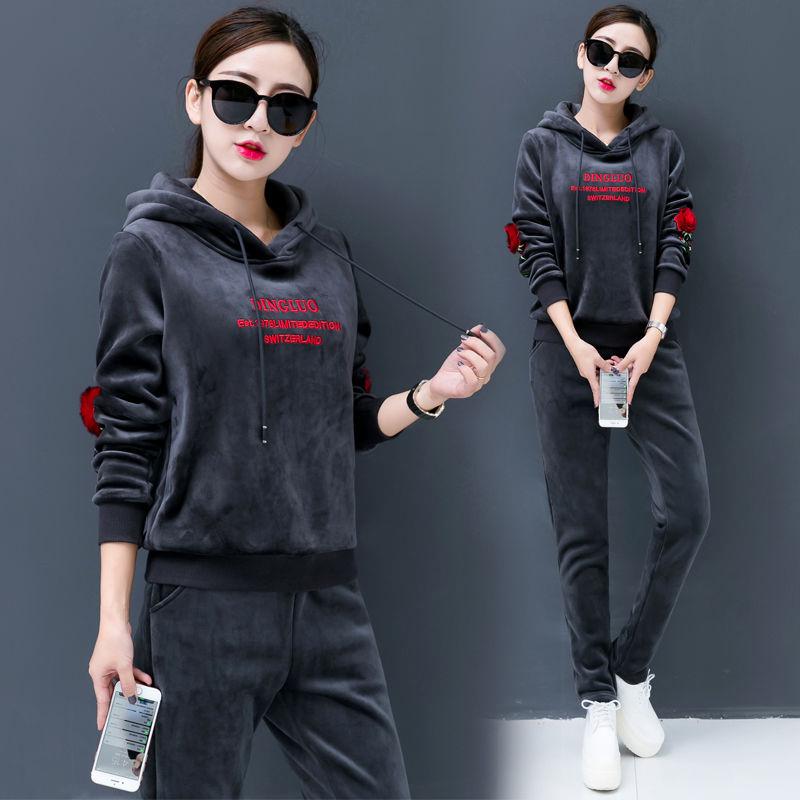 Casual Sports Suit Women's Long-sleeved Plus Velvet Padded Hoodie Women's Gold Velvet Two-piece Warmth Soft and Comfortable Ladies Casual Suit