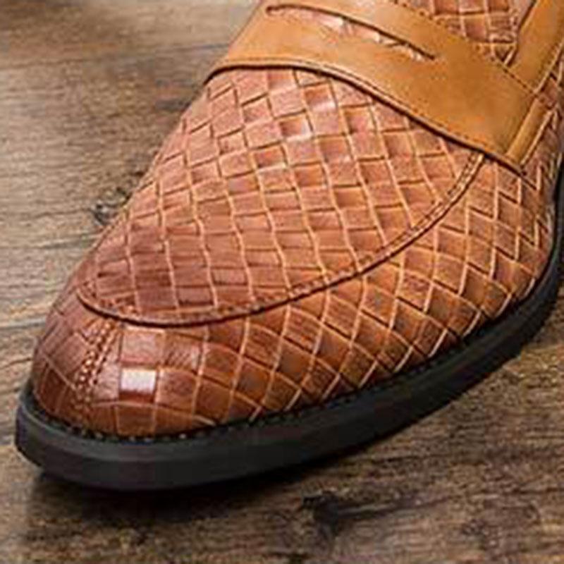 British Fashion Korean Men's Casual Shoes Men's Shoes Leather Embossing Classic Luxury Mans Footwear