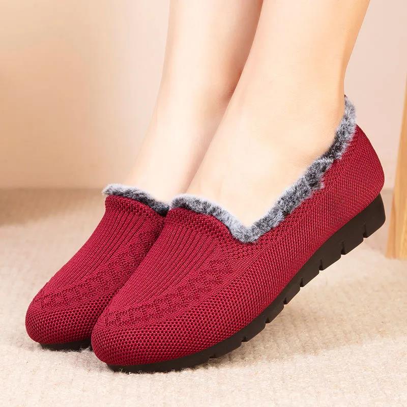 Winter Thermal Plush Shoes Women Flat Heel Slip on Loafers Plus Size Slip Resistance Flats Shoes