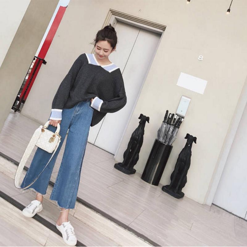 Women's Warm Sweaters V-neck Sweater Female Students Loose Wild Contrast Sweater Coat Women