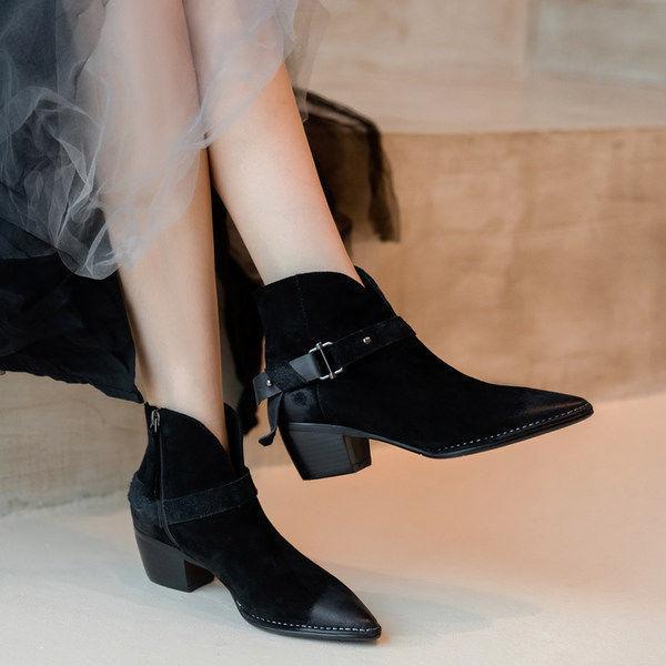 Vintage Pointed Suede Boots British Style Soft Chelsea Boots Thick Heel Plus Velvet Ankle Boots