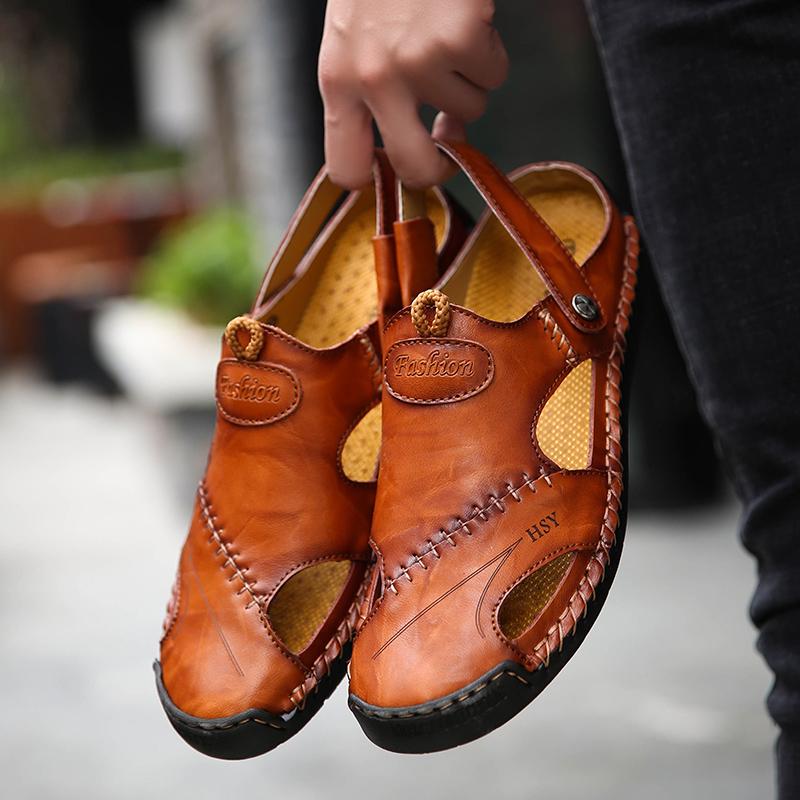 Pair of Shoes Men Hand-stitched Outdoor Closed Toe Leather Sandals