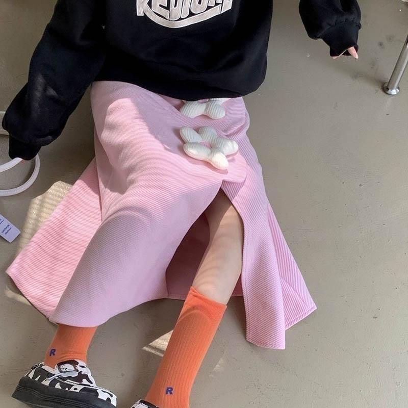 Half-length Skirt Female Autumn and Winter Korean Version of High Waist Slimming Design Three-dimensional Flowers Irregular Age Skirt