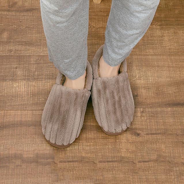 Women's Autumn and Winter Cotton Slippers Thick Bottom Warm Plush Cotton Shoes Couples Lover's Home Anti-Slip Slippers