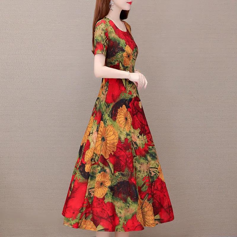 Women's Plus Size Loose Long Dress Slim Round Neck Skirt