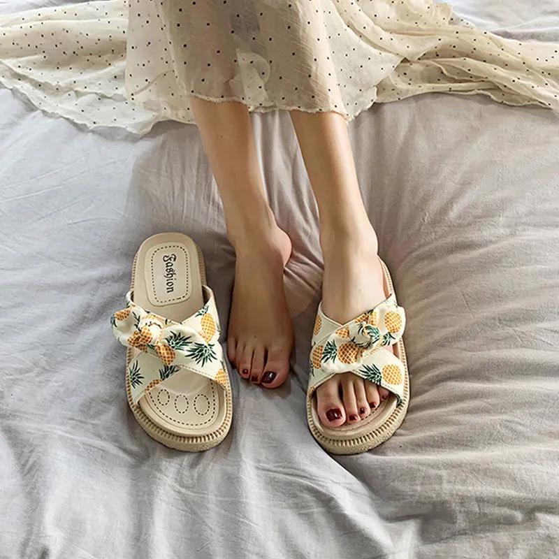 Women Open Toe Sandals and Slippers Women's Summer  Thick-soled Beach Shoes Seaside