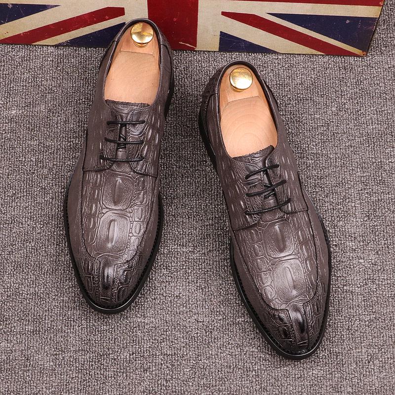 Men Patent Leather Dress Shoes Oxford Luxury Pointed Toe Formal Wedding Casual Slip-On Leather Shoes