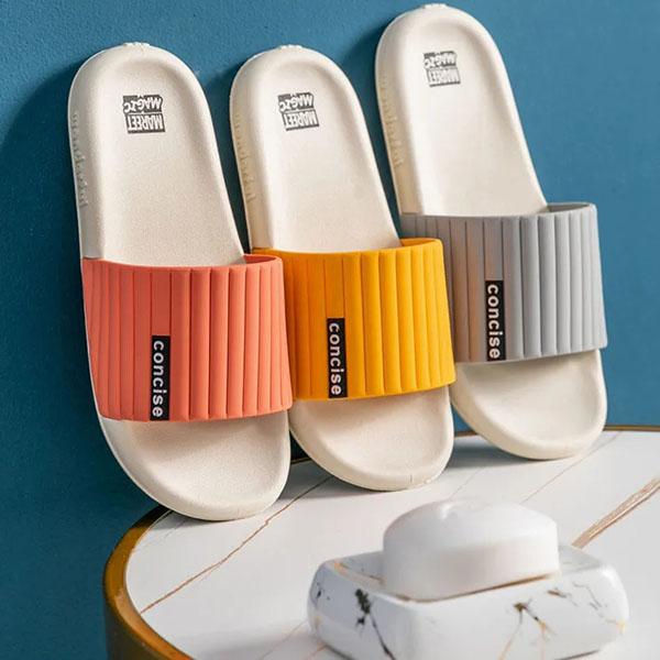 Men's Slippers Summer Indoor Home Non-slip Bathroom Flat Slippers Deodorant Soft Sole Outdoor Couples Slippers