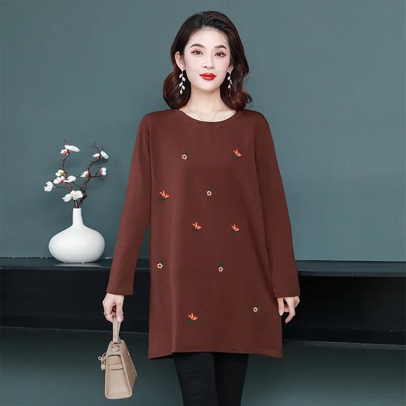 Women's Clothing Autumn and Spring Ladies Round neck Flower embroidery Long-sleeved Casual Loose T-shirt Pullover