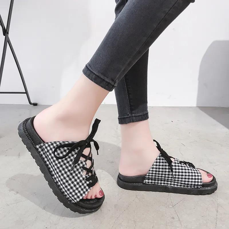 Roman Style Slippers Female Korean Version of The Society Wear Flat Sandals and Slippers Female Students All-match Summer Beach Shoes