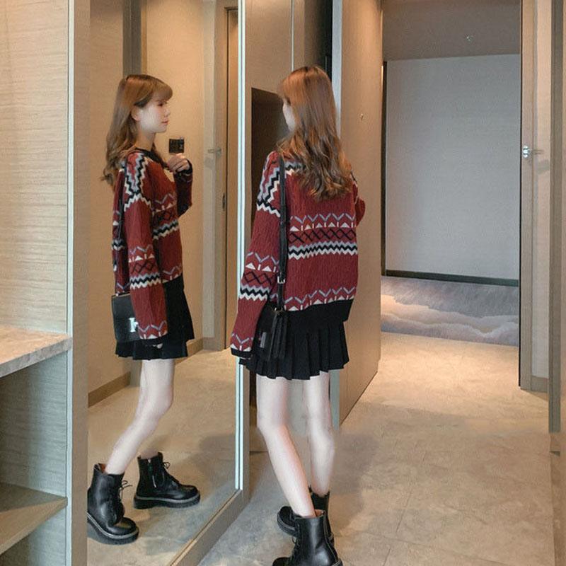 Autumn and Winter Casual Short Sweater Loose Retro Pullover Sweater Thick Knitted Women Sweater