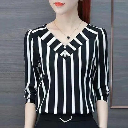 Striped Shirt Women's Spring Summer V-neck Top Large Size Loose Shirt Women's Three-quarter Sleeve Bottoming Shirt