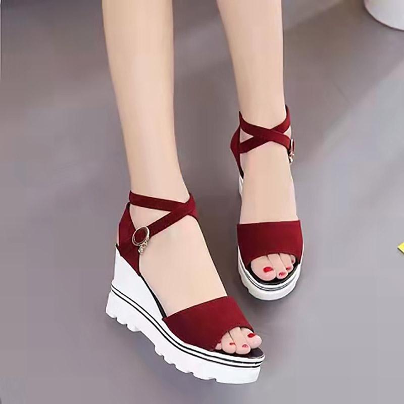 Summer Muffin Fish Head Women Sandals with Platform Sandals Wild Simple Shoes Shook with Students In