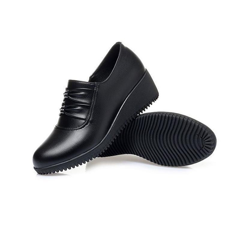 Black Soft Leather Work Shoes Women's Single Wedge Heel Large Size Non-slip Soft Leather High Heel Casual Shoes Can Be Worn To Work