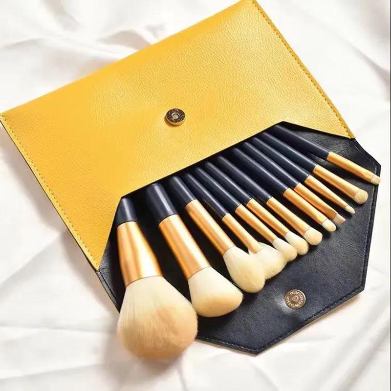 12 Makeup Brush Set Complete Loose Powder Brush Blush Brush Eye Shadow Brush Makeup Tools