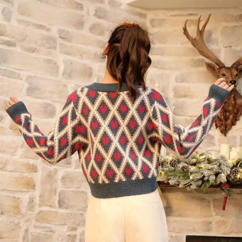 Sweater Women Autumn Winter 2021 Knitted Vintage Sense V-neck Christmas Peach Heart Short Top Sweater