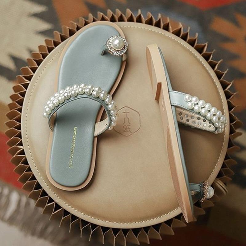 Sandals Women's Summer Flat Bottom All-match Pearl Rhinestone Sandals Fairy Style Beach Slippers Women's Outer Wear