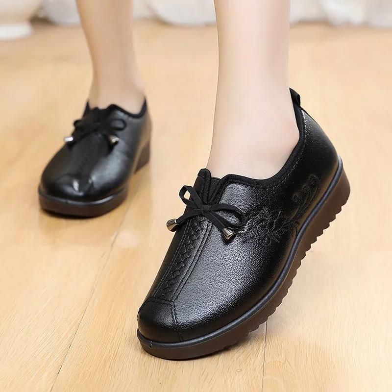 Cotton Boots Women Winter Plus Velvet Leather Shoes Non-slip Waterproof PU Cotton Shoes Winter Shoes