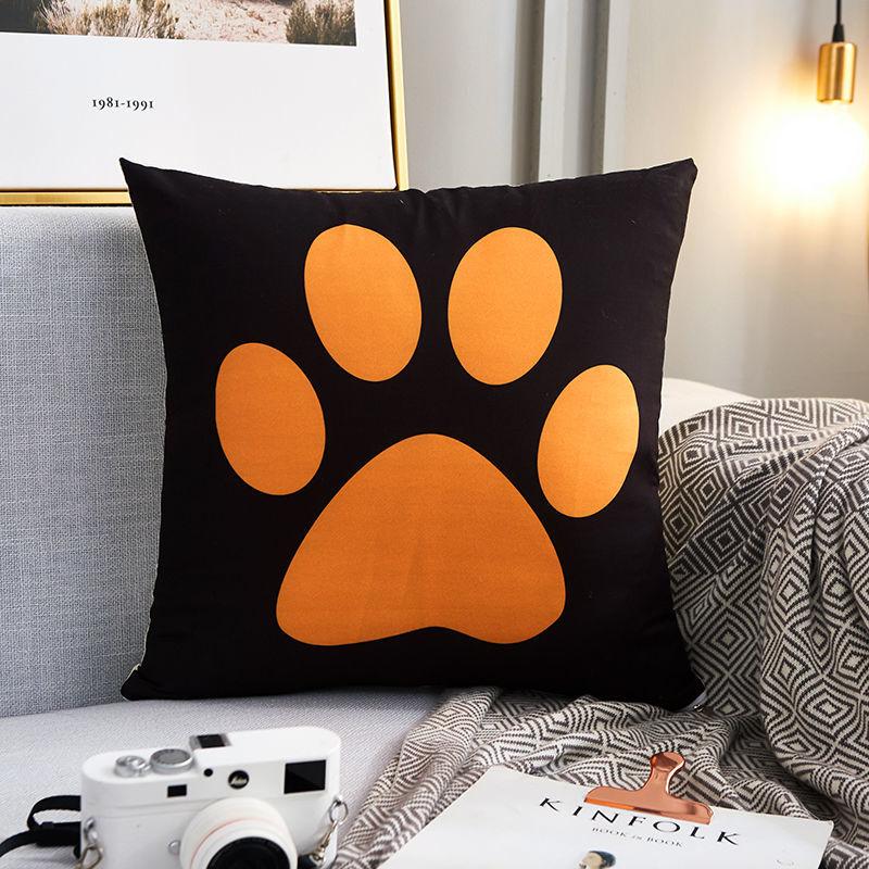 Bear Claw Printing Pillow Breathable Car Pillow Home Sofa Pillow Rest Relaxation Artifact
