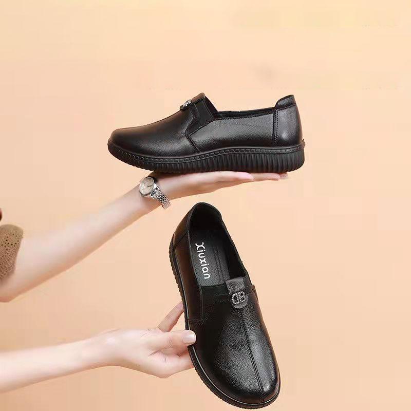 Women's Cowhide Mother Single Shoes Spring and Autumn Middle-aged and Elderly Soft-soled Comfortable Non-slip Work Shoes Flat Casual Shoes