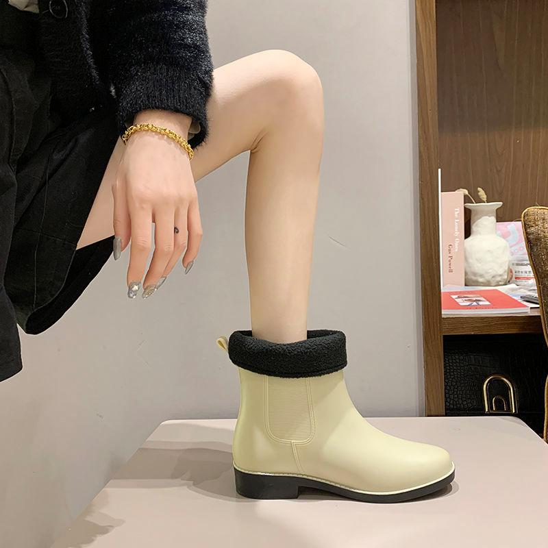 Rain Boots Women's Mid-tube Plus Velvet Non-slip Waterproof Shoes Short-tube Rain Boots Warm Rubber Shoes