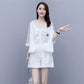 Casual Plus Size Women's Two-piece Loose-fitting Sweater + Shorts Two-piece Suit Women's Casual Loose-fitting Suit Elegant Temperament Suit