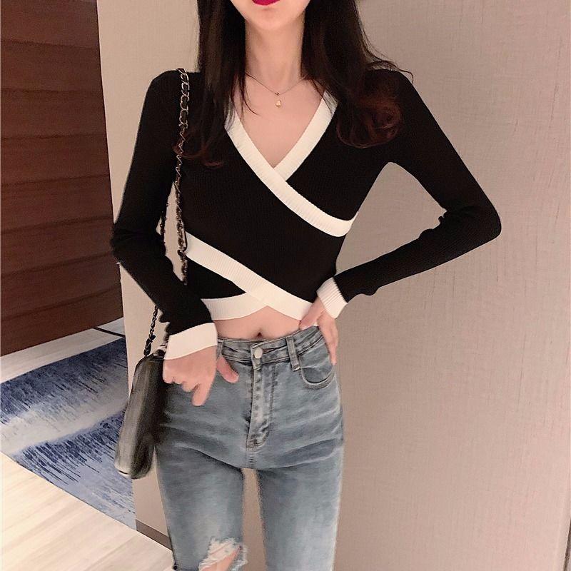Long-sleeved V-neck Slim-fit Knit Sweater, Short All-match Retro Jacket, Spring and Autumn Striped Fashion Jacket