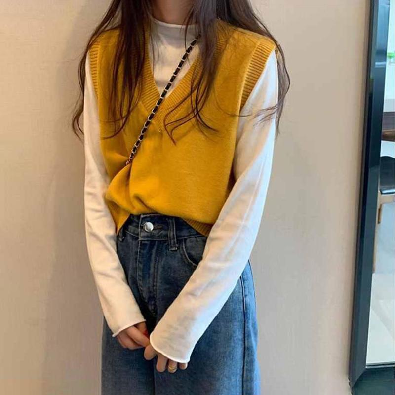 V-neck Knitted Vest Women's Pure Color Wild Simple Thin Sweater Loose Short Sleeveless Waistcoat Waistcoat Vest Outer Wear Sweet Style