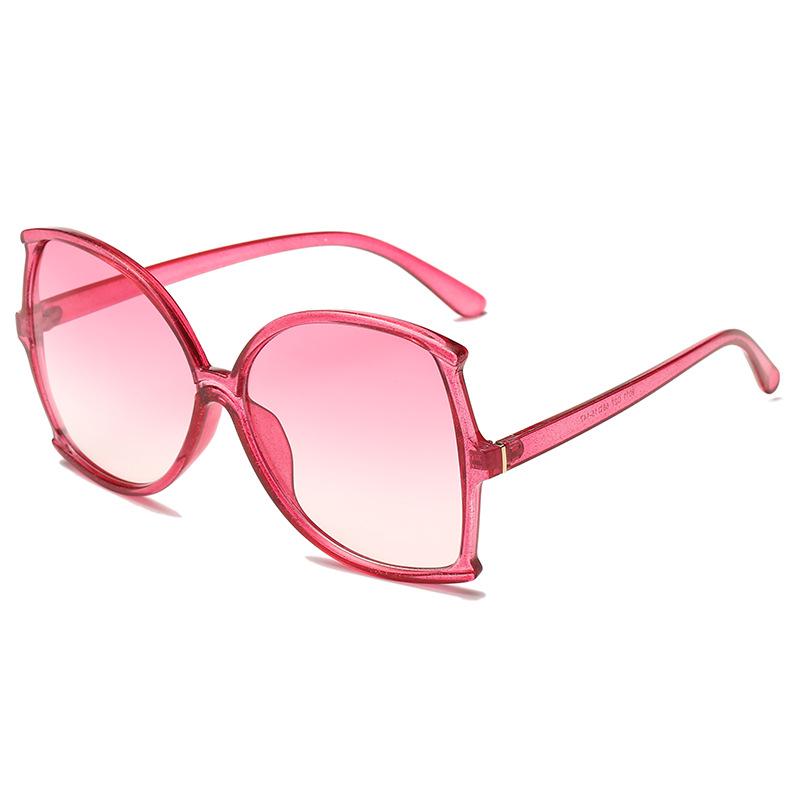 WTEMPO Retro Fishtail Sunglasses Ladies Street Shooting Face Artifact Sequins