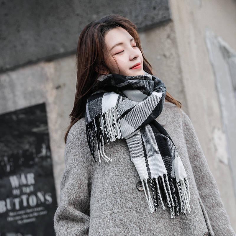 Plaid Lady Scarf Warm Couple Temperament Long Fresh Simple Scarf High Quality Knit Shawl