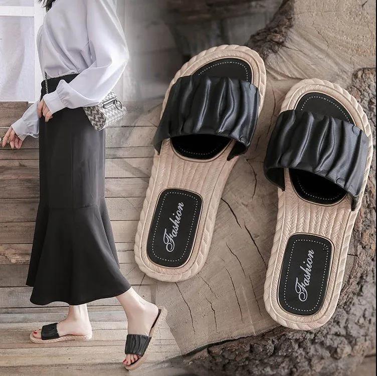 Women's Slippers Summer Flat Bottom Breathable Indoor  Non-slip Outer Wear Slippers