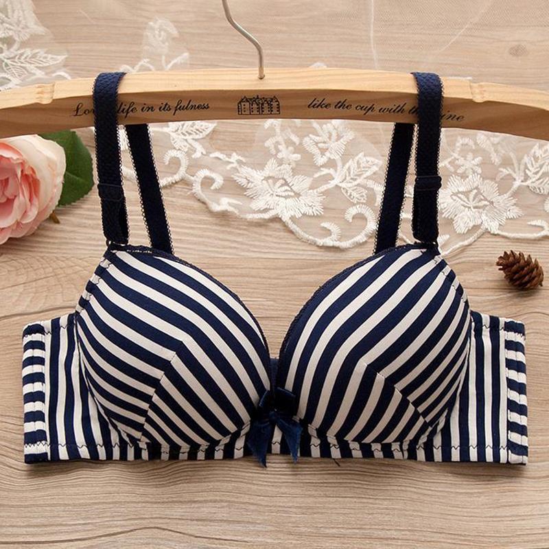Women's Underwear No Steel Ring Sexy Gather Bra Thin Small Bra Sweet and Cute Without Steel Ring Gather To Collect The Milk