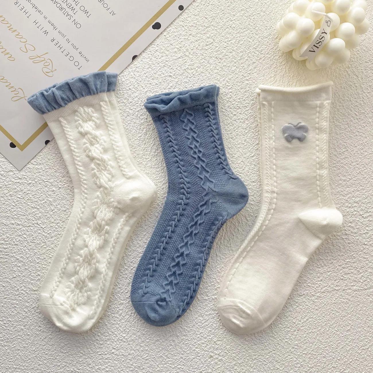 Women's White Socks Korean Style Medium Tube Solid Color Cute Jacquard Jk Stockings