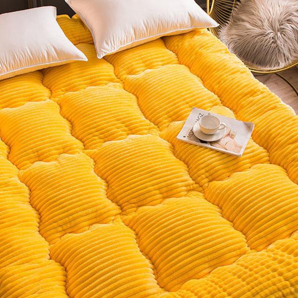 Milk Velvet Mattress Upholstery Household Sleeping Pad Double Dormitory Thickening Single Sleeping Pad Quilt