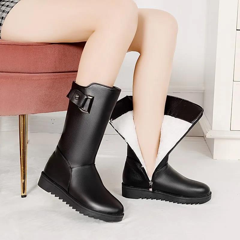 Mid-tube Autumn and Winter Women's Boots Warm and Velvet Cotton Boots Flat-bottomed Flat-heeled Women's Shoes